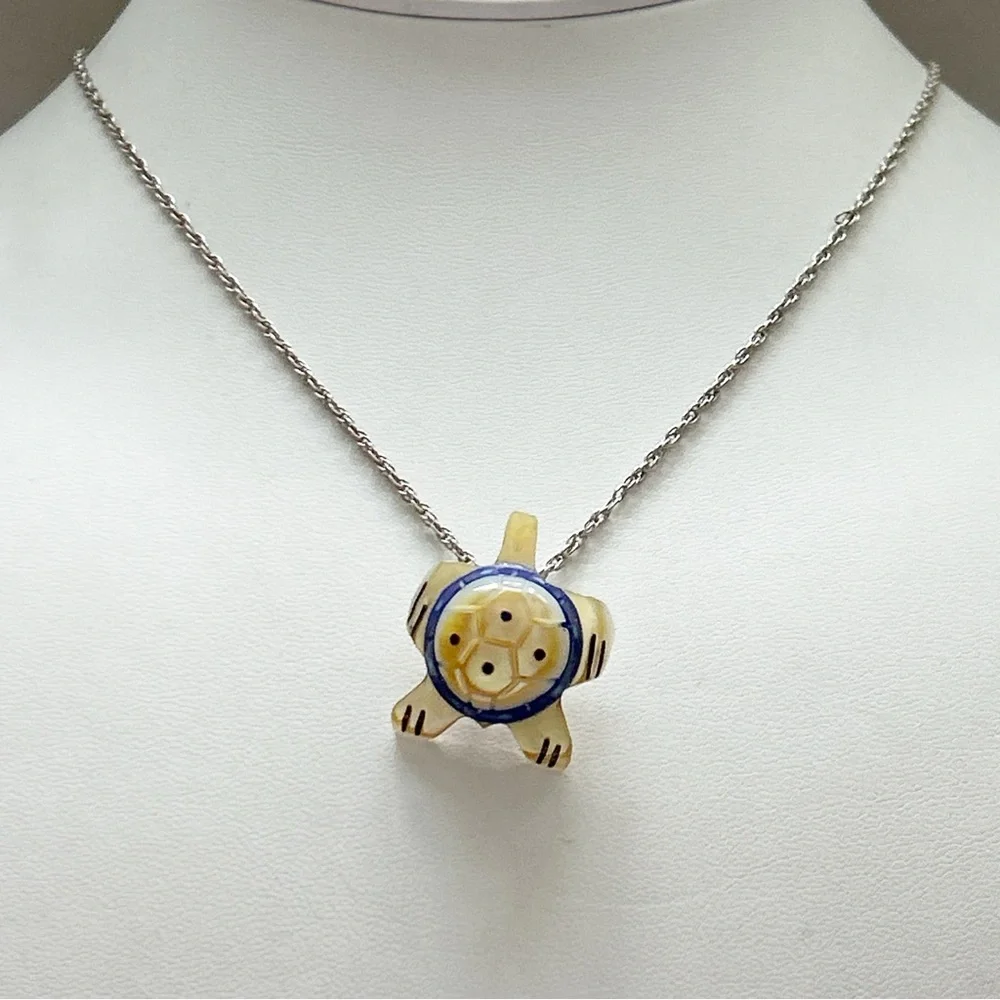 Vintage Southwestern Mother of Pearl Lapis Onyx Turtle Sterling Silver Necklace - Picture 4 of 9